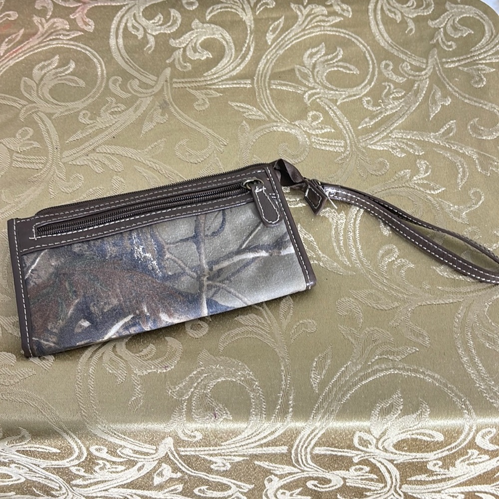 Camo wristlet